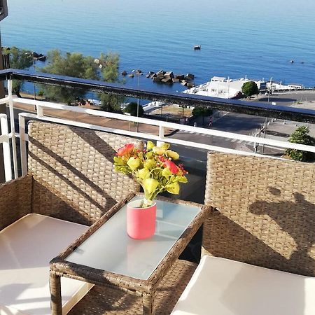 V I P Suites Cielo Stellato On Concordia Sea Salerno Luaran gambar