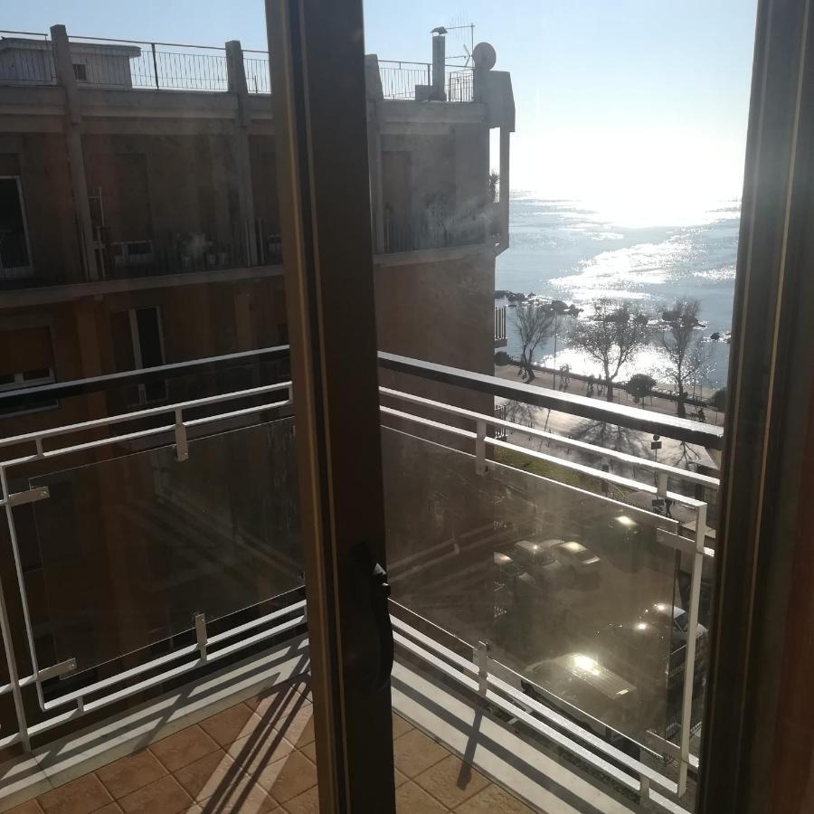 V I P Suites Cielo Stellato On Concordia Sea Salerno Luaran gambar