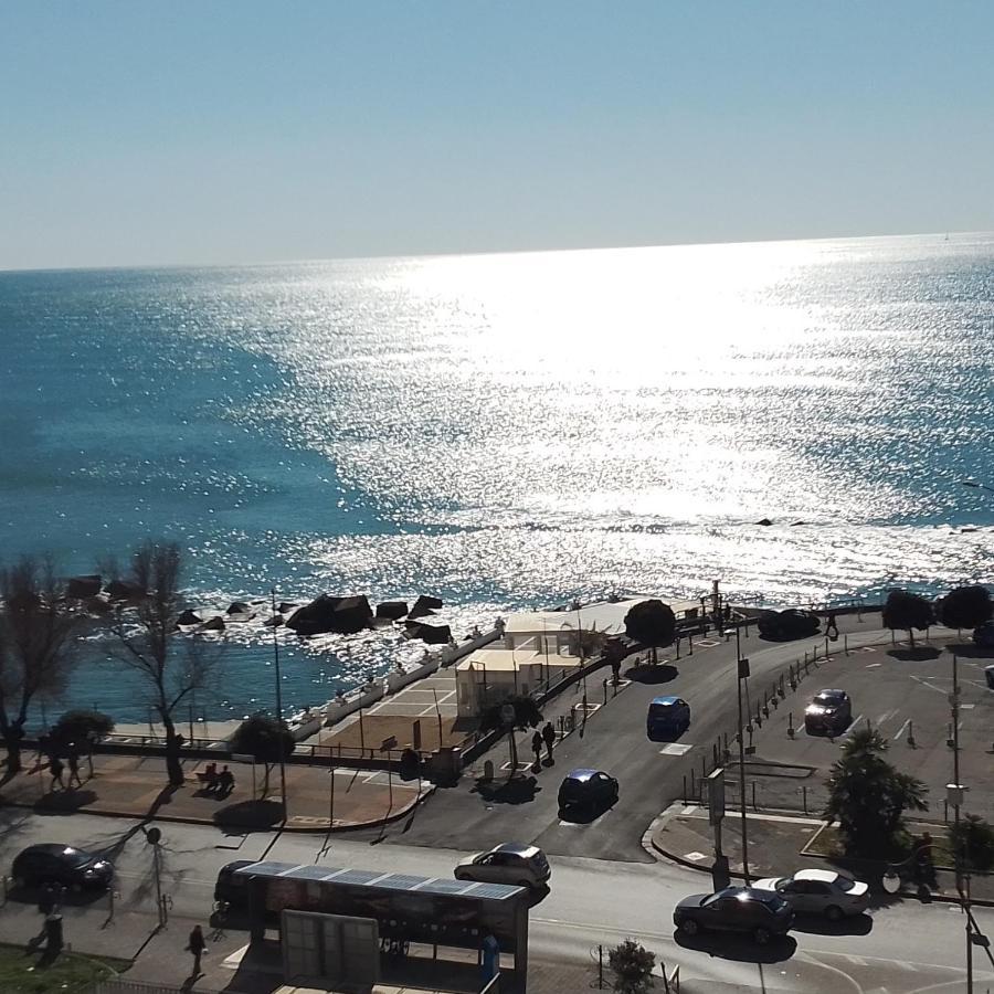 V I P Suites Cielo Stellato On Concordia Sea Salerno Luaran gambar