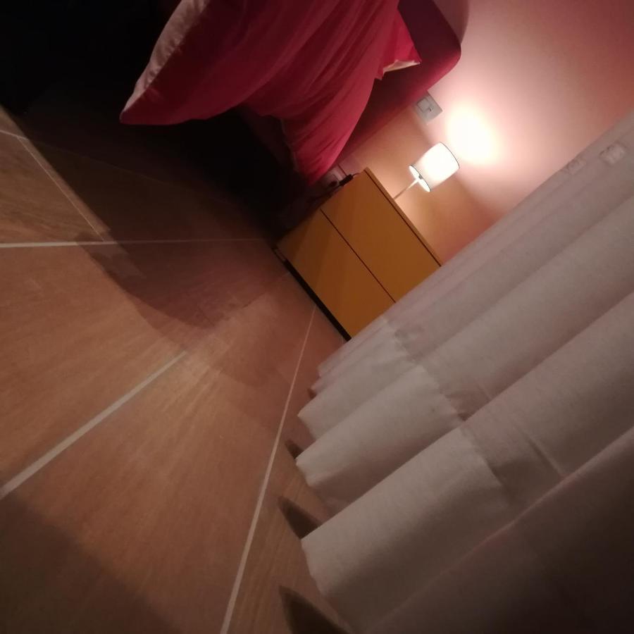 V I P Suites Cielo Stellato On Concordia Sea Salerno Luaran gambar