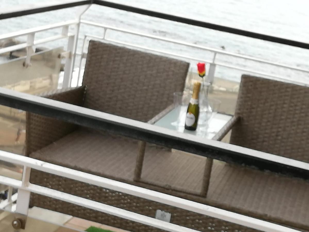 V I P Suites Cielo Stellato On Concordia Sea Salerno Luaran gambar