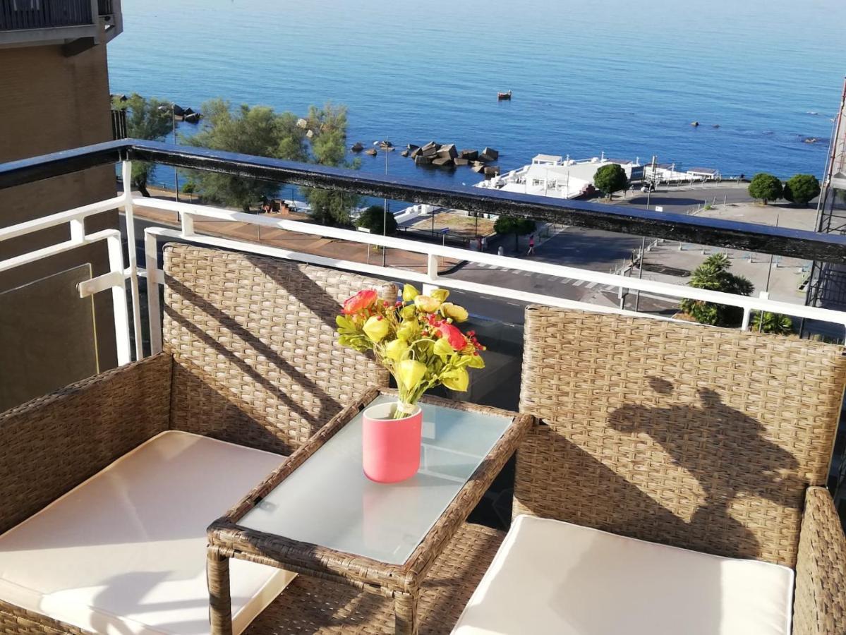 V I P Suites Cielo Stellato On Concordia Sea Salerno Luaran gambar