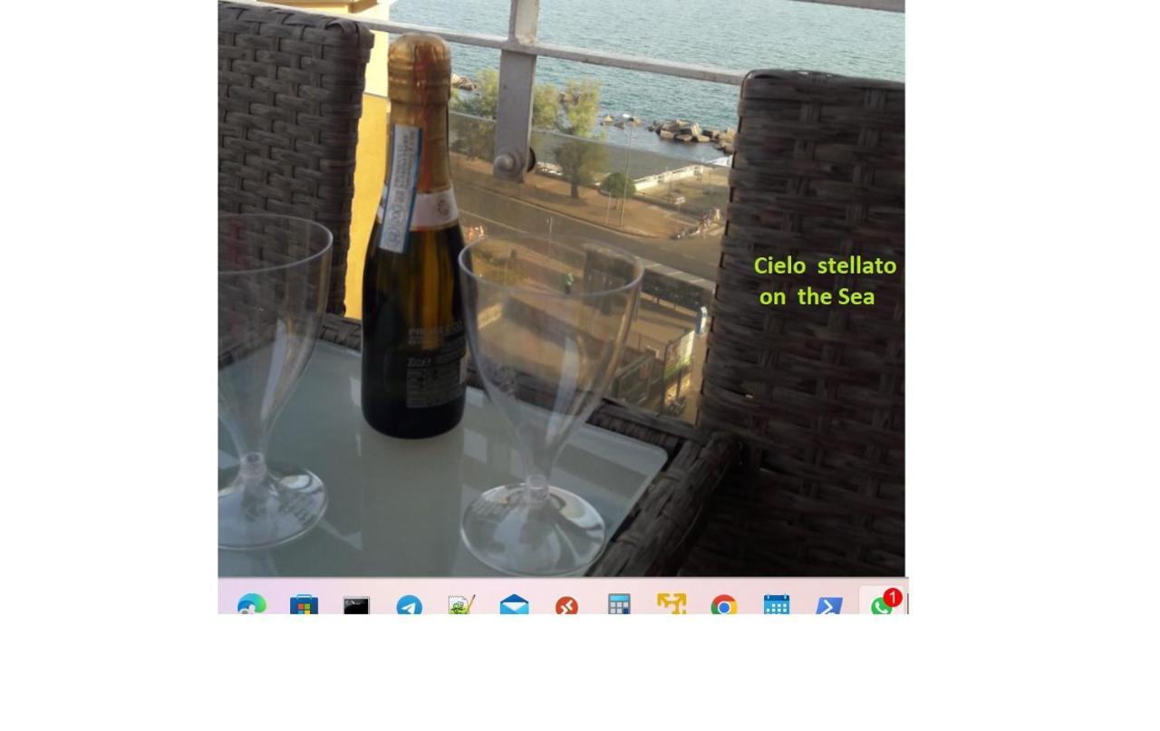 V I P Suites Cielo Stellato On Concordia Sea Salerno Luaran gambar