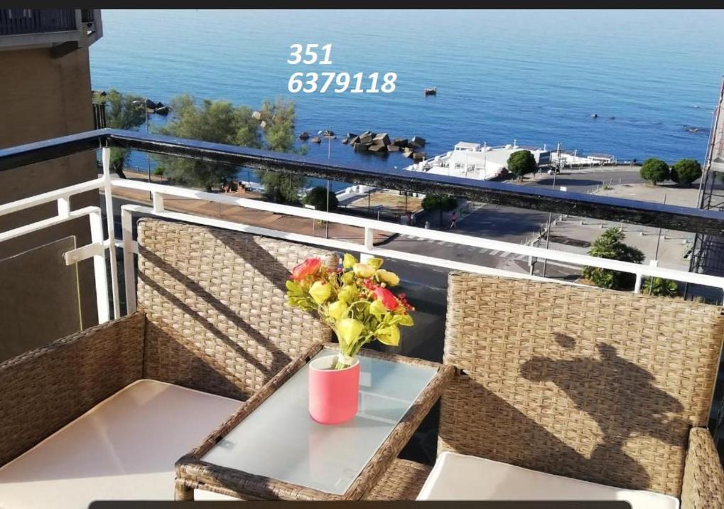 V I P Suites Cielo Stellato On Concordia Sea Salerno Luaran gambar